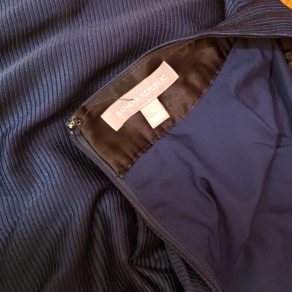 Banana Republic blue skirt - Picture 5 of 6